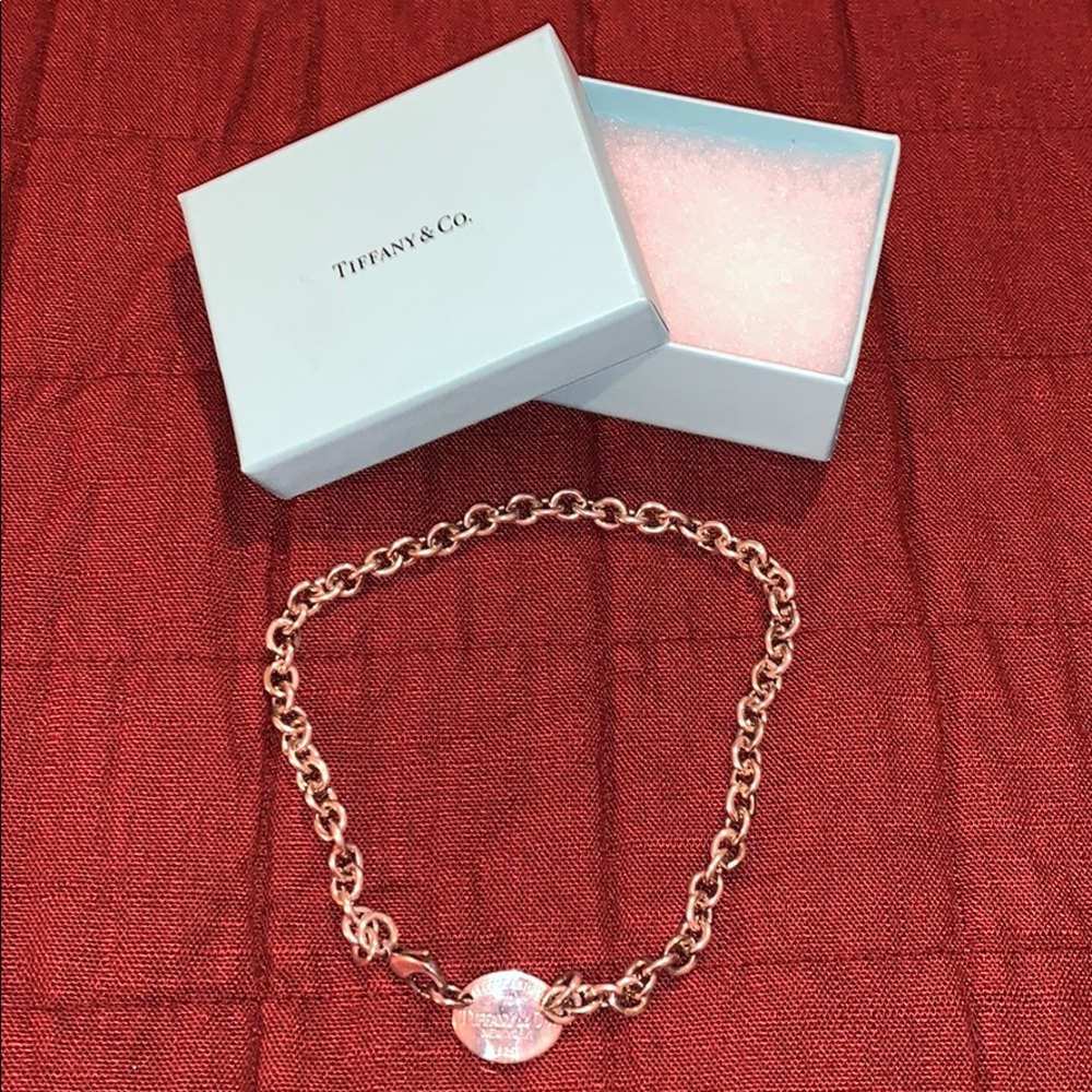 Return to Tiffany’s Oval Necklace